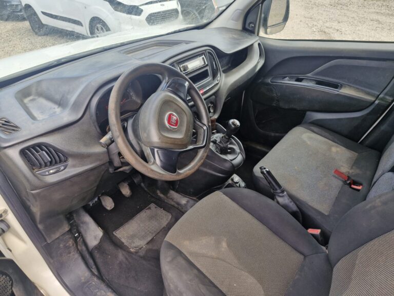 Fiat Doblo (5)