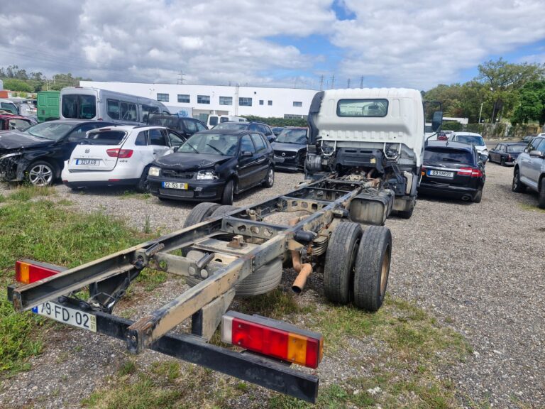 Toyota Dyna 4.0 150cv (5)