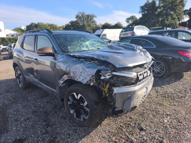 Dacia Duster 4x4 GPL – 2025 (2)