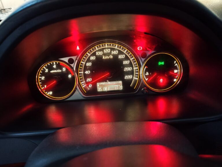 Honda CR-V 2.2 i-CTDi 4x4 – 2005 (2)