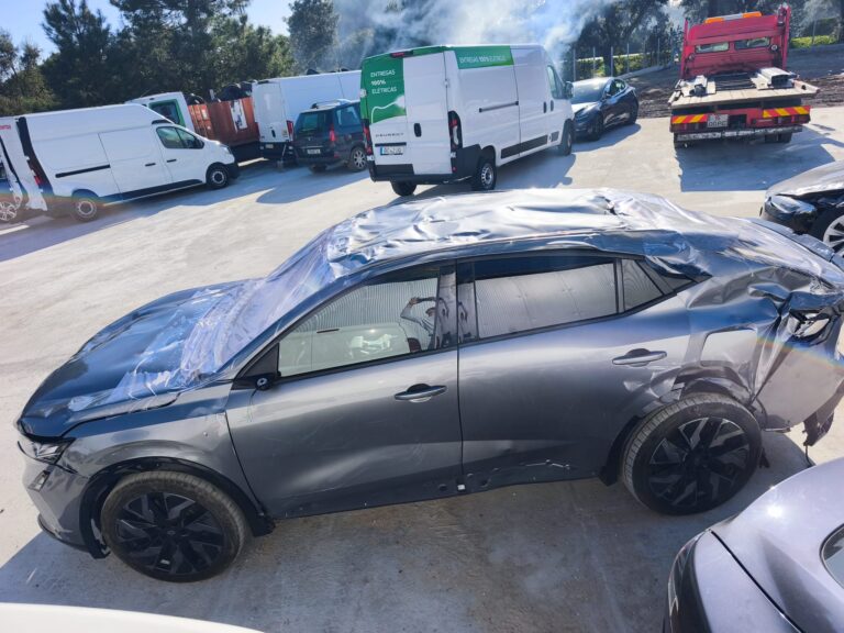 Renault Rafale E-Tech Plug-in Hybrid (8)