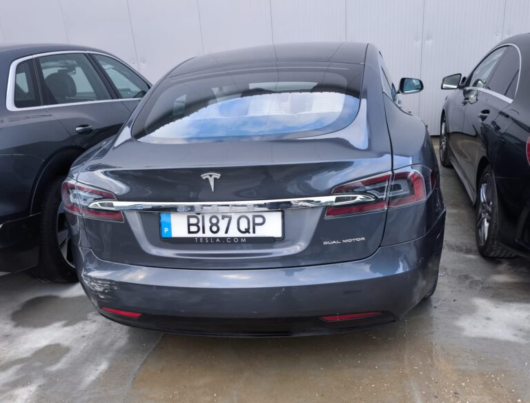 Tesla Model S 100D (9)