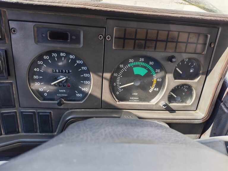 Iveco 35E10 D auto 2.8 TD (5)