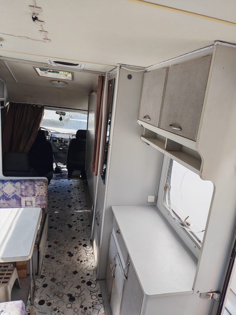 Iveco 35E10 D auto 2.8 TD (7)