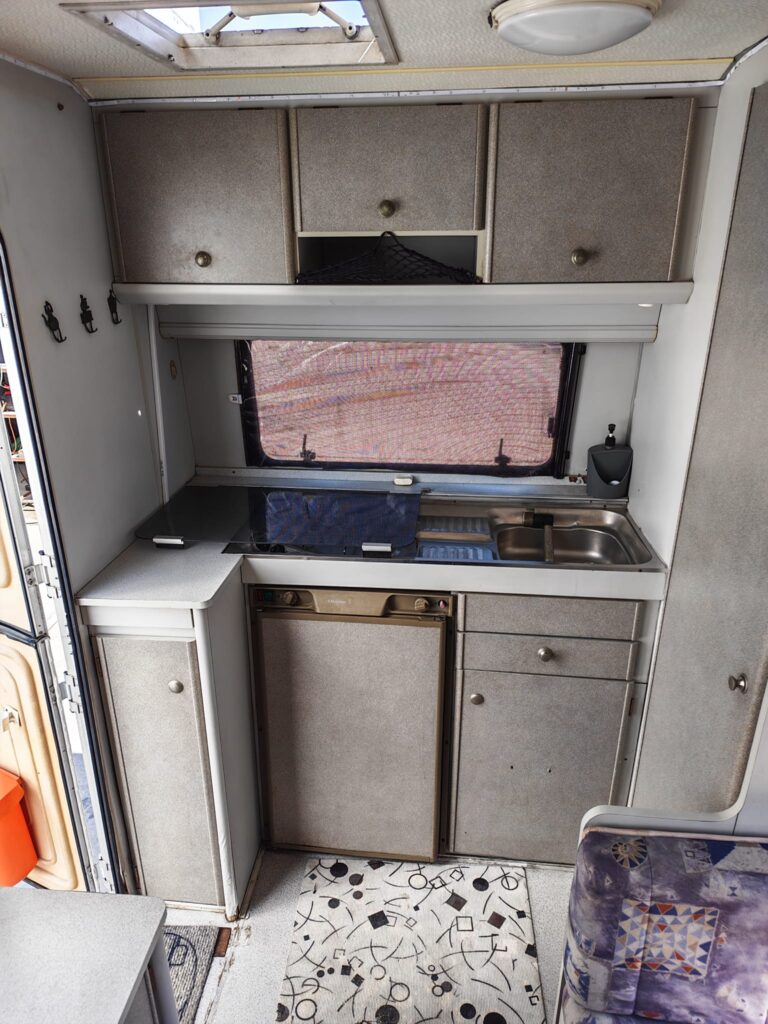 Iveco 35E10 D auto 2.8 TD (8)