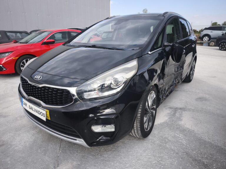 Kia carens 1.7 141 CV (1)