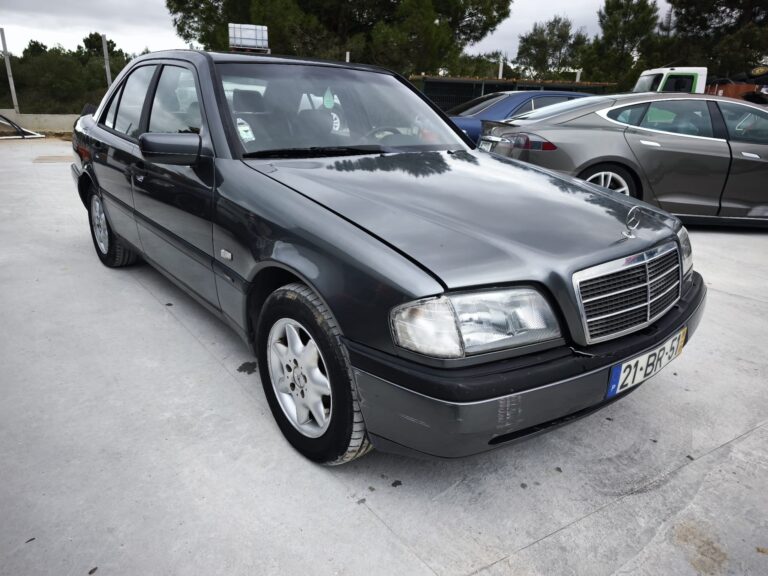 Mercedes C220 (1)