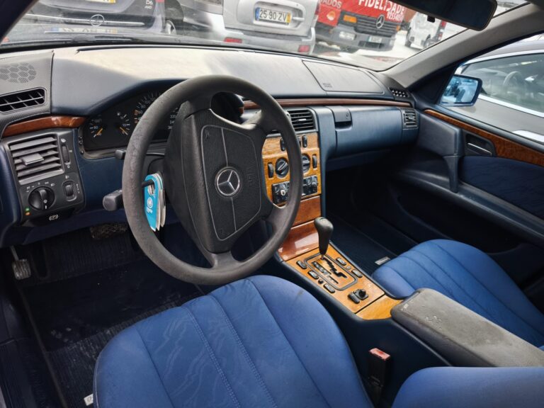 Mercedes E 290 TD 177cv (2)