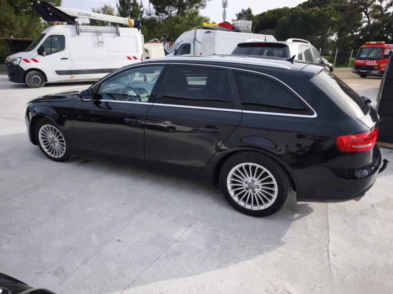 Audi A4 Avant Quattro 3.0 TDI (2)