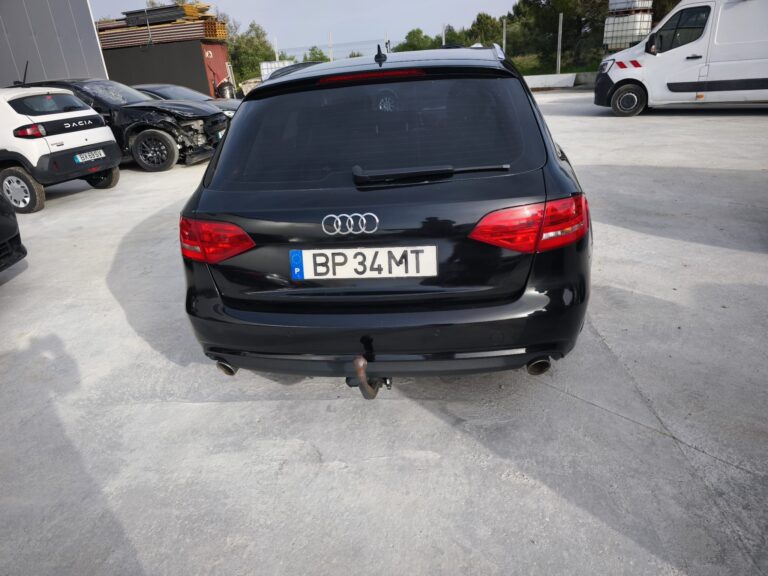 Audi A4 Avant Quattro 3.0 TDI (4)