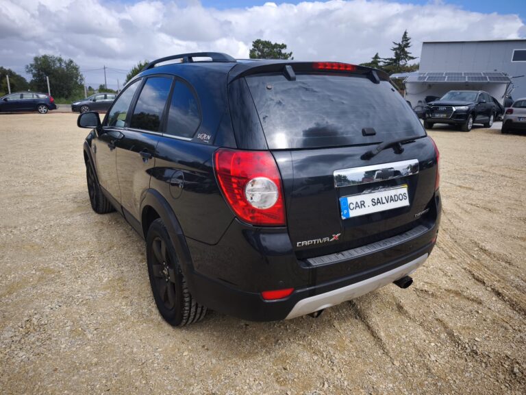 Chevrolet Captiva 2.0 VCDi (10)
