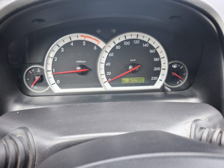 Chevrolet Captiva 2.0 VCDi (3)