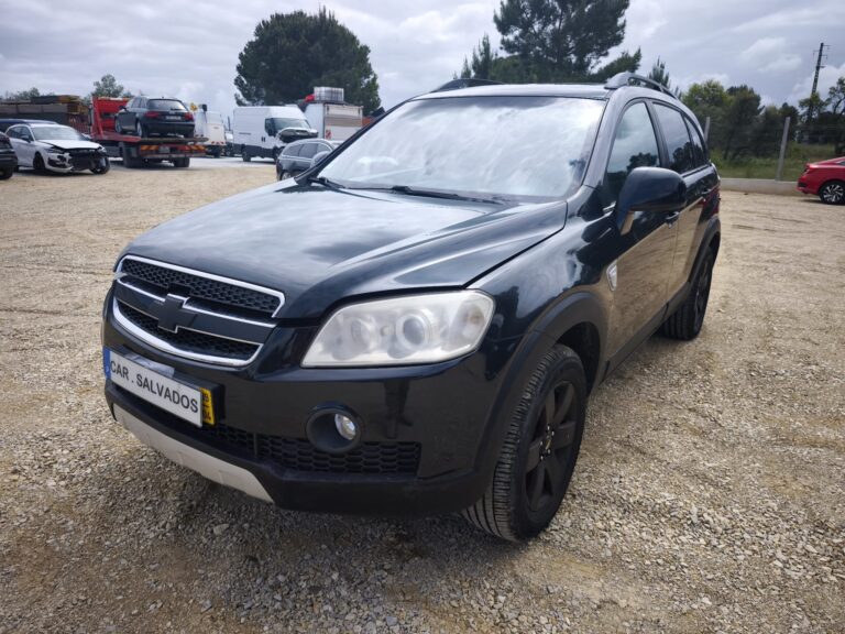Chevrolet Captiva 2.0 VCDi (7)