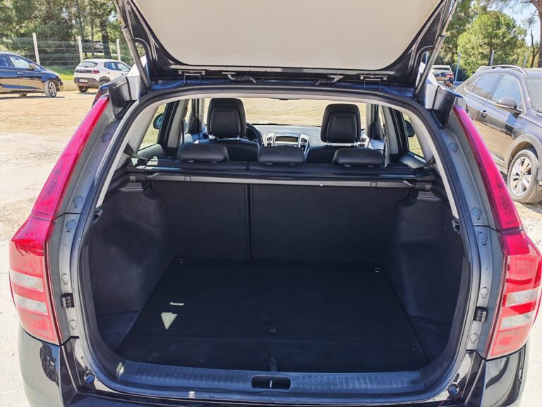 KIA Ceed 1.6 116cv (11)