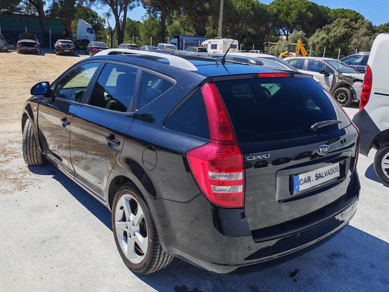 KIA Ceed 1.6 116cv (5)