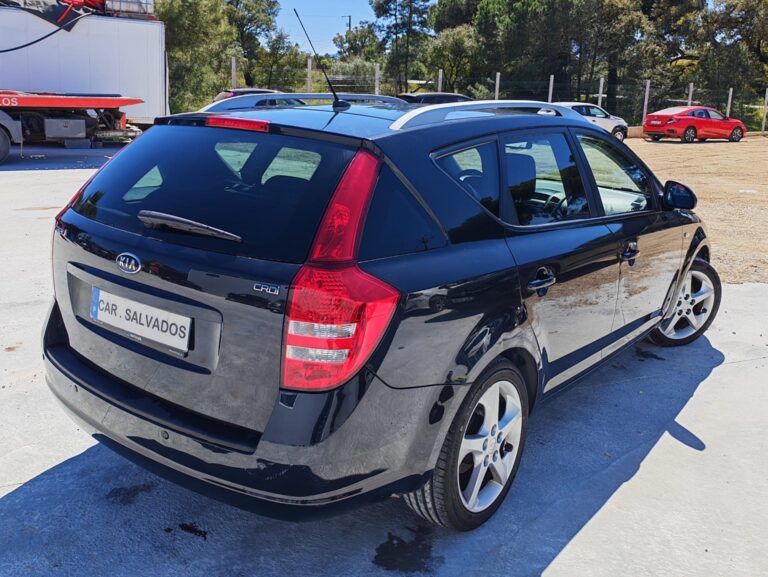 KIA Ceed 1.6 116cv (6)