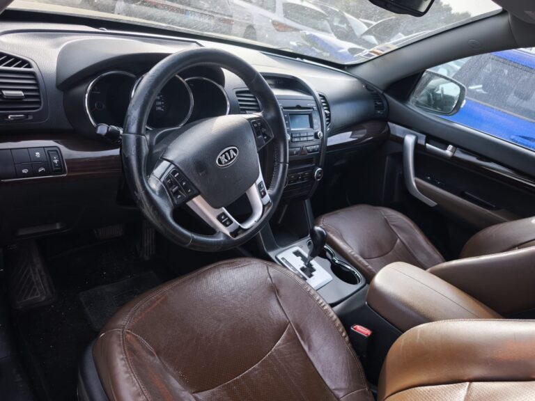 Kia Sorento 2.2 CRDi (8)