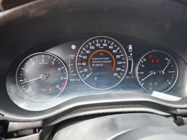 Mazda 3 2.0 Skyactiv (3)