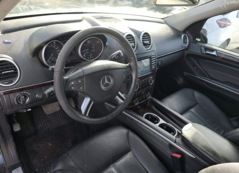 Mercedes Benz GL320 CDI (8)