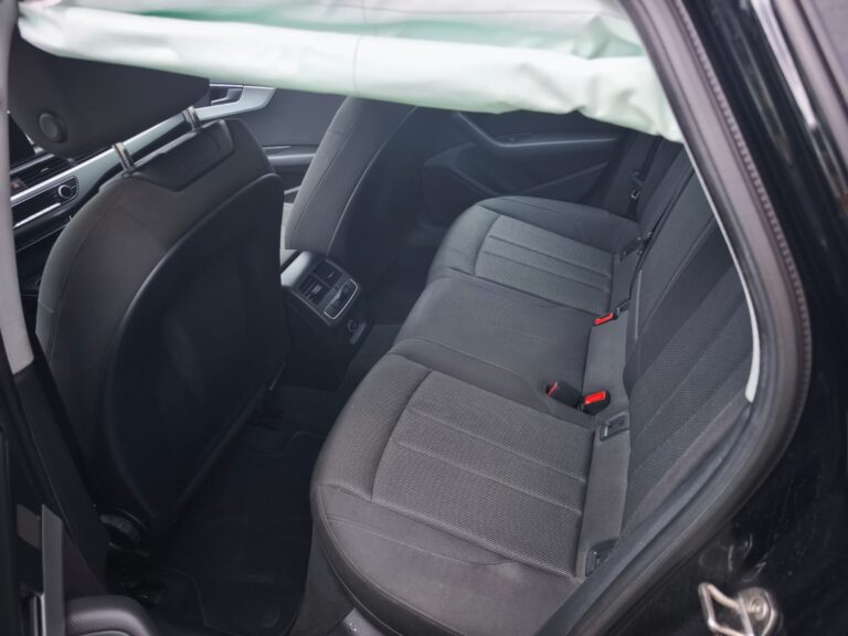 Audi A4 2.0 TDI 2.0 (10)