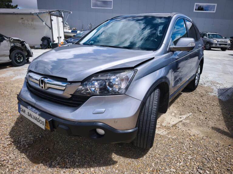 Honda CR-V 2.2 i-CTDi (3)