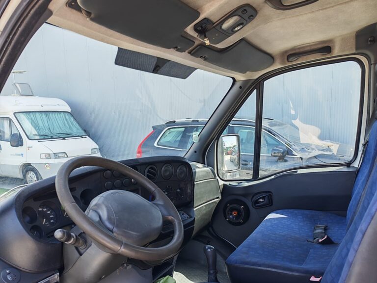 Iveco Daily 2.3 115cv (2)