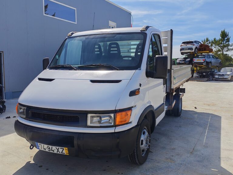 Iveco Daily 2.3 115cv (6)