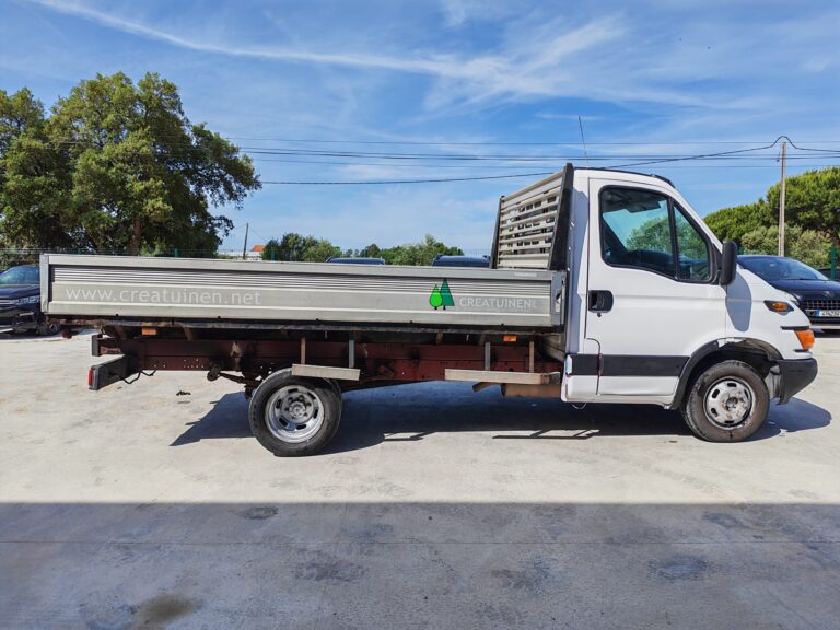 Iveco Daily 2.3 115cv (7)