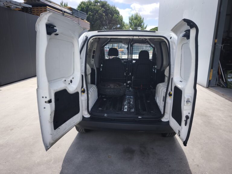 Peugeot Bipper 1.3 HDi (10)