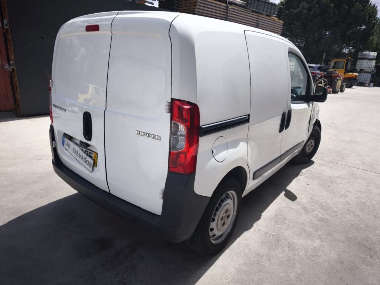 Peugeot Bipper 1.3 HDi (8)