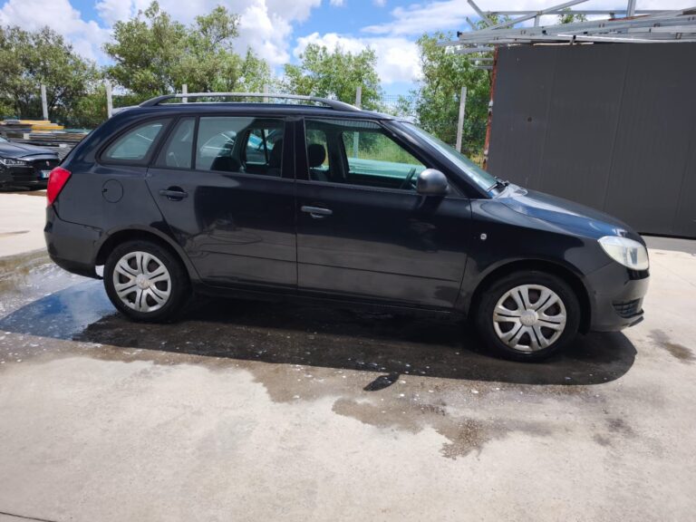 Skoda Fabia Break 1.2 TSI (5)