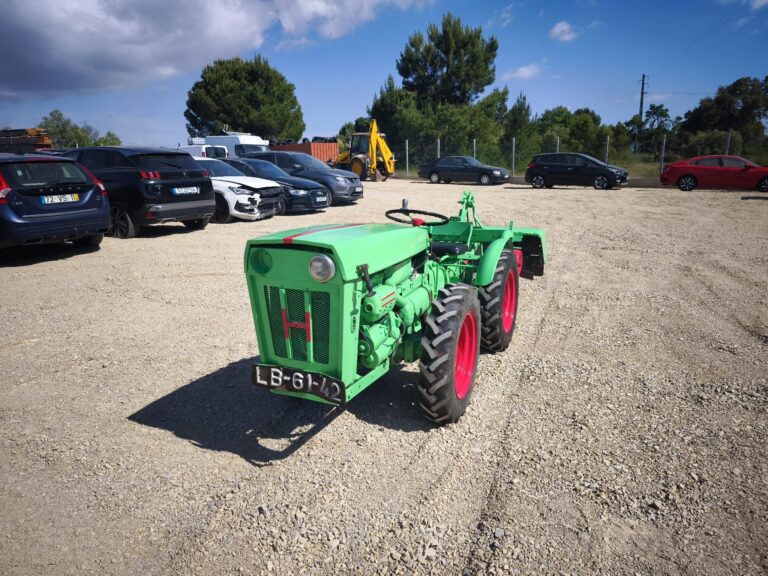 Trator 4x4 22cv (1)