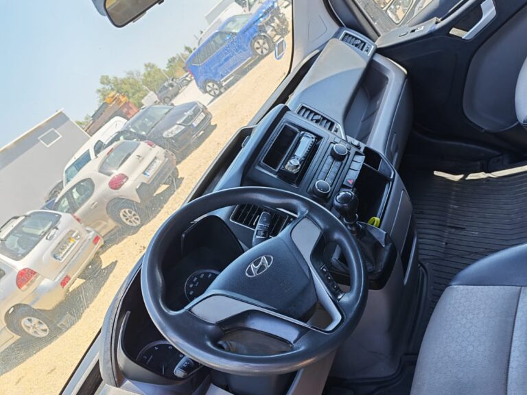 Hyundai H350 2.5 CRDi 150cv (2)