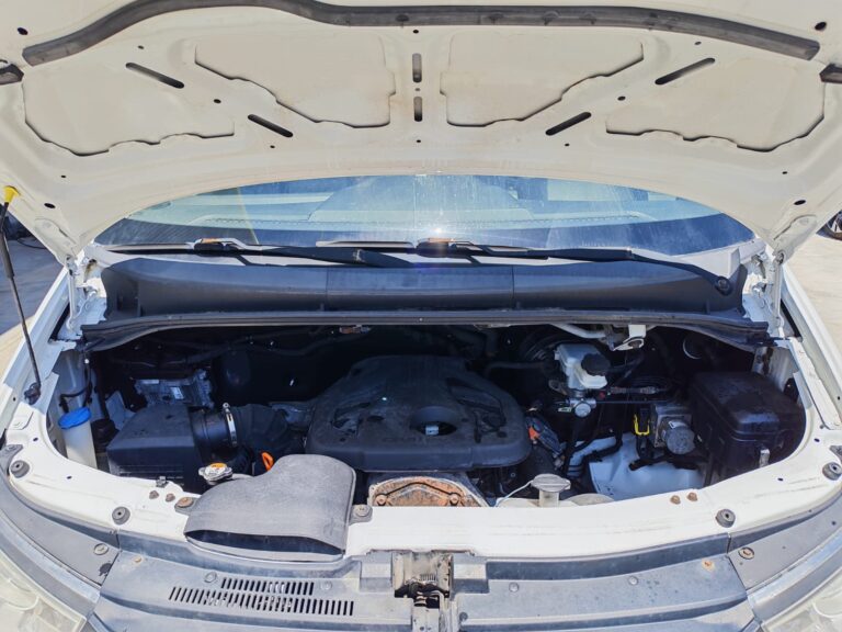 Hyundai H350 2.5 CRDi 150cv (3)
