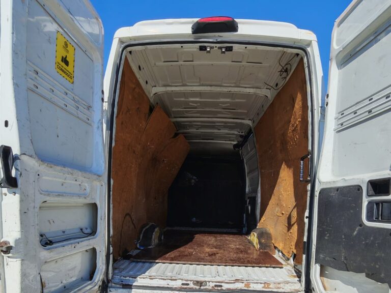 Iveco Daily 2.3 HPI (9)