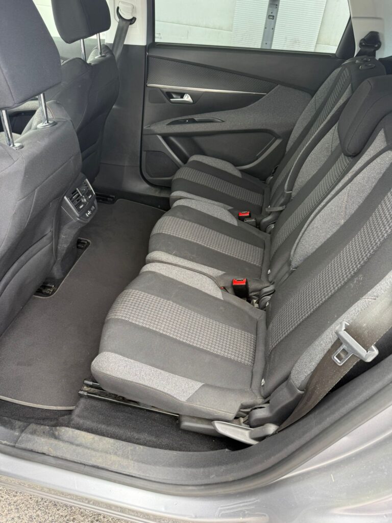 Peugeot 5008 1.5 BlueHDi (12)