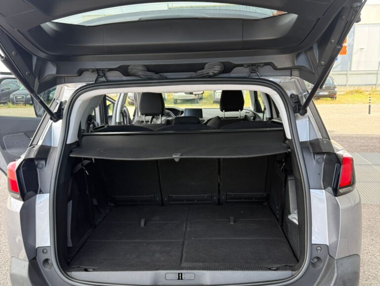 Peugeot 5008 1.5 BlueHDi (4)