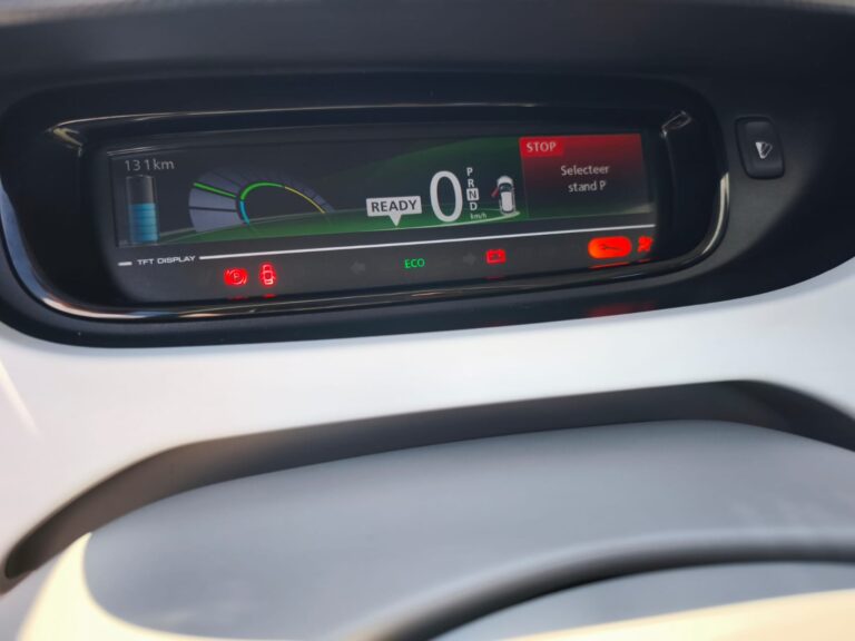 Renault Zoe Z.E. 42 kWh (6)