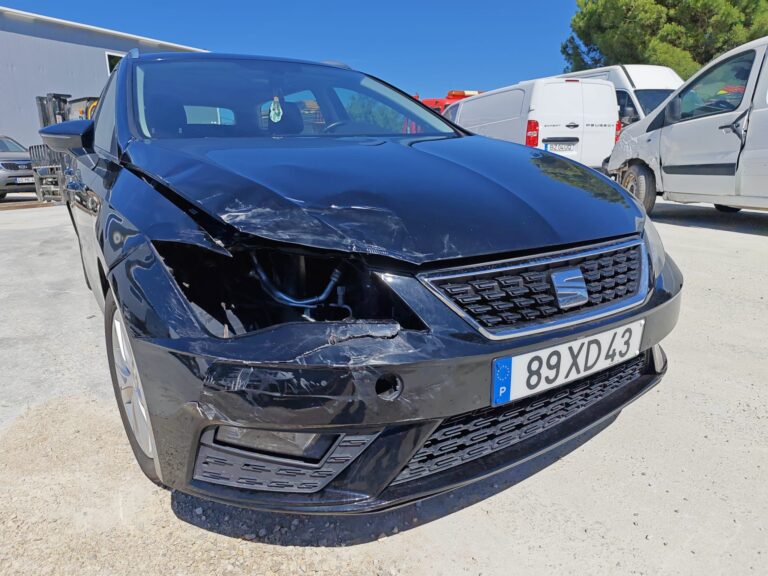 SEAT Leon ST 1.6 TDI (9)