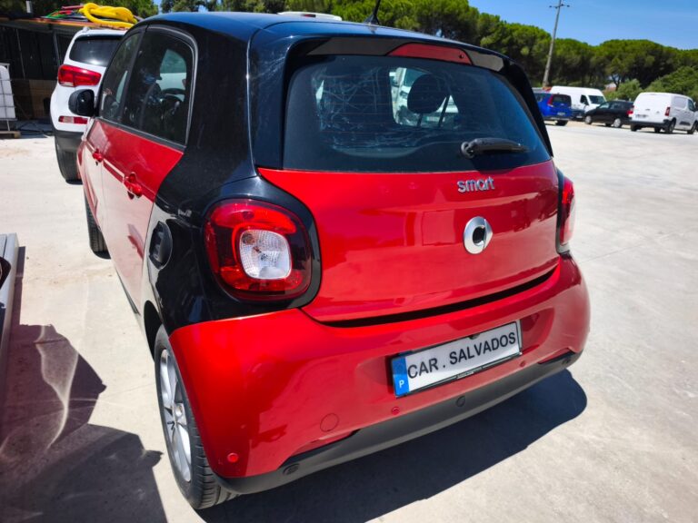 Smart ForFour (2)