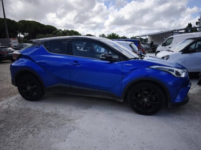 Toyota C-HR 1.8 Hybrid (11)