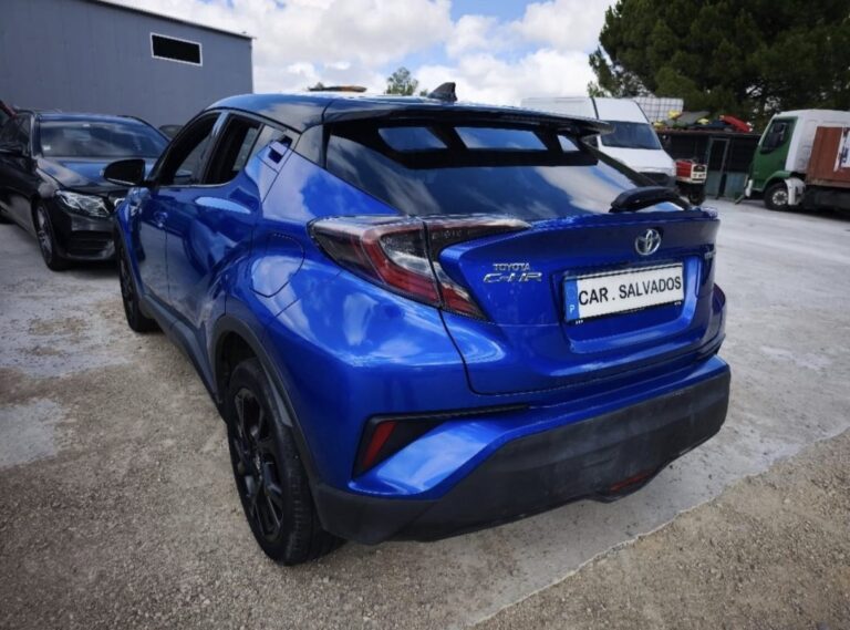 Toyota C-HR 1.8 Hybrid (12)