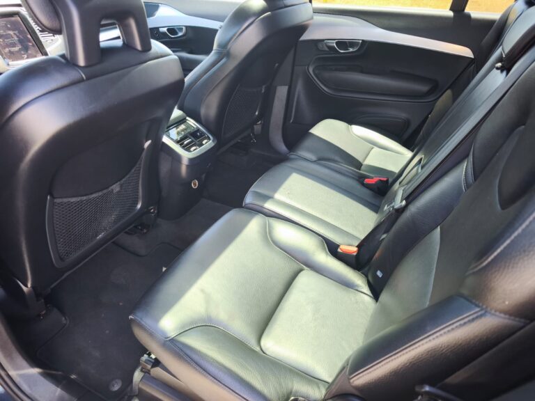 Volvo XC90 D4 2.0 Diesel 236 cv (9)