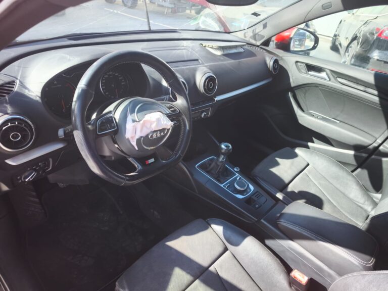 Audi A3 Sportback 2.0 TDI S (2)