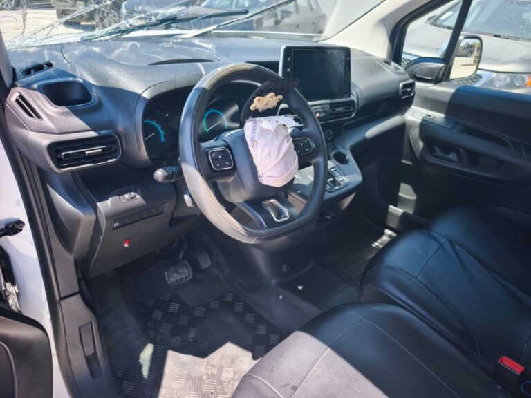 Honda CR- (8)