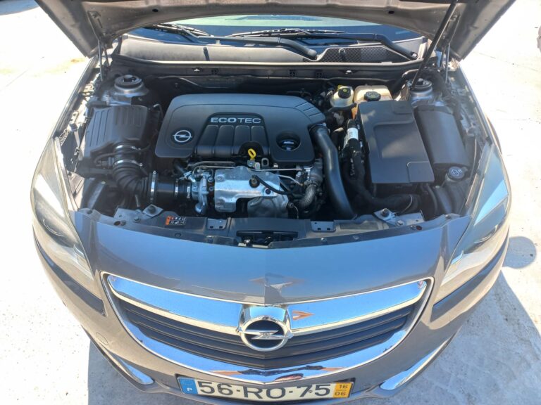 Opel Insignia Sports Tourer 1.6 CDTI 136 cv (5)