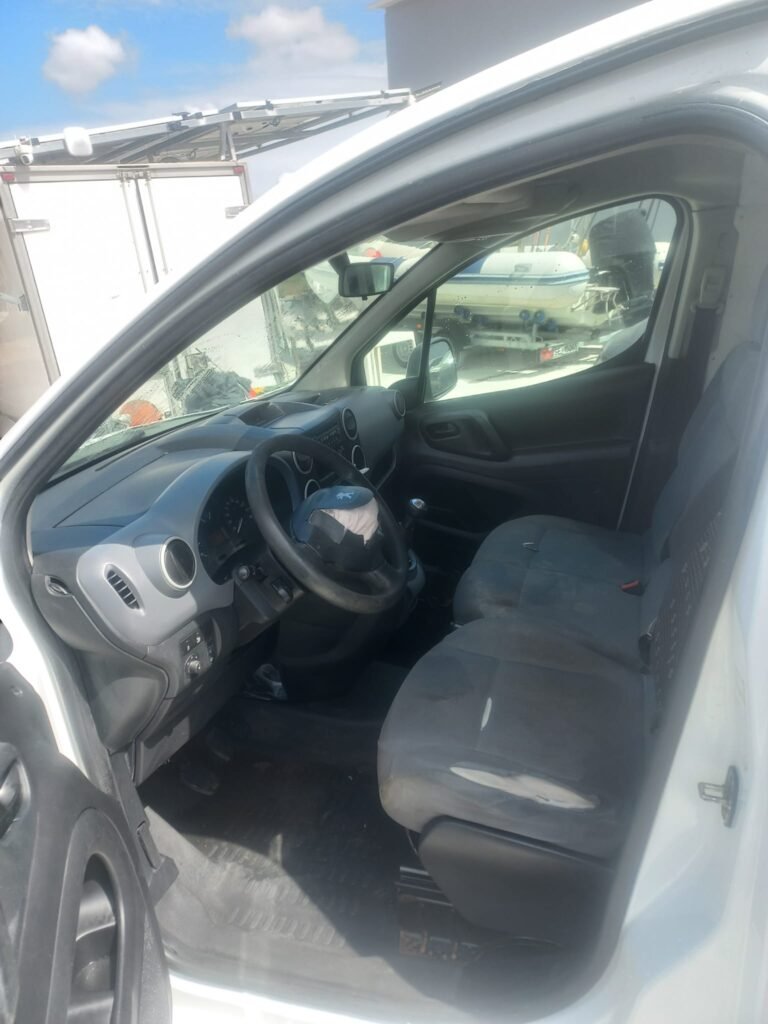 Peugeot Partner 1.6 HDi (2)