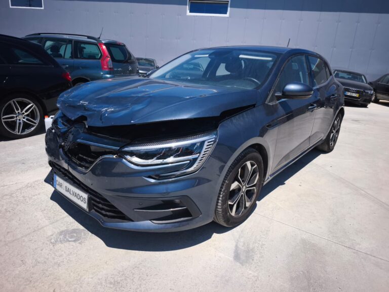 Renault Megane 1.5 dCi 116 cv (9)