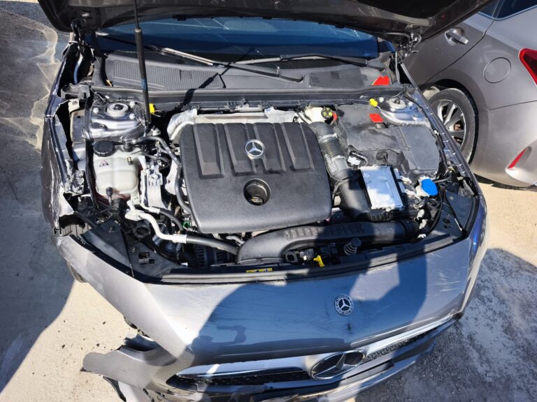 Mercedes-Benz A180d (2)