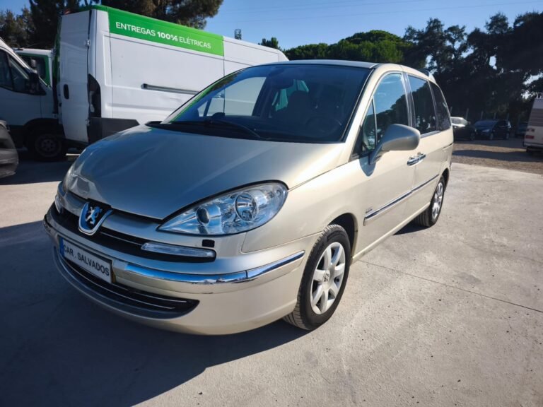 Peugeot 807 2.2 HDi (5)